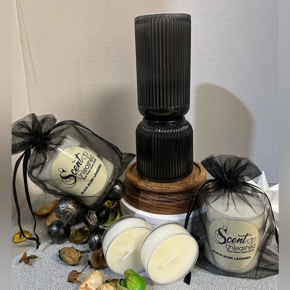 BLACK MUSK LAVENDER!! SCENT UNLEASHED LLC HAND POURED SCENTED CANDLES